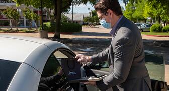 Signet’s same-store sales were up 15 percent in the third quarter. The retailer is offering in-store, online, “Buy Online, Pick-Up in Store,” services and curbside delivery options for the holiday season. (Photo courtesy of Signet Jewelers) 2020_Signet_curbside.jpg