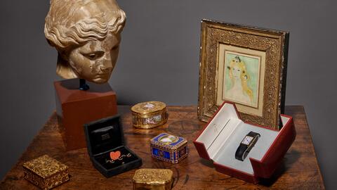 Sotheby’s “A Marvelous Journey: The Collection of Maurice Tempelsman” auction will feature a range of objects belonging to Tempelsman, a diamond dealer, entrepreneur, philanthropist, and final companion of Jacqueline Kennedy Onassis. It will take place June 24 in New York. A Marvelous Journey: The Collection of Maurice Tempelsman