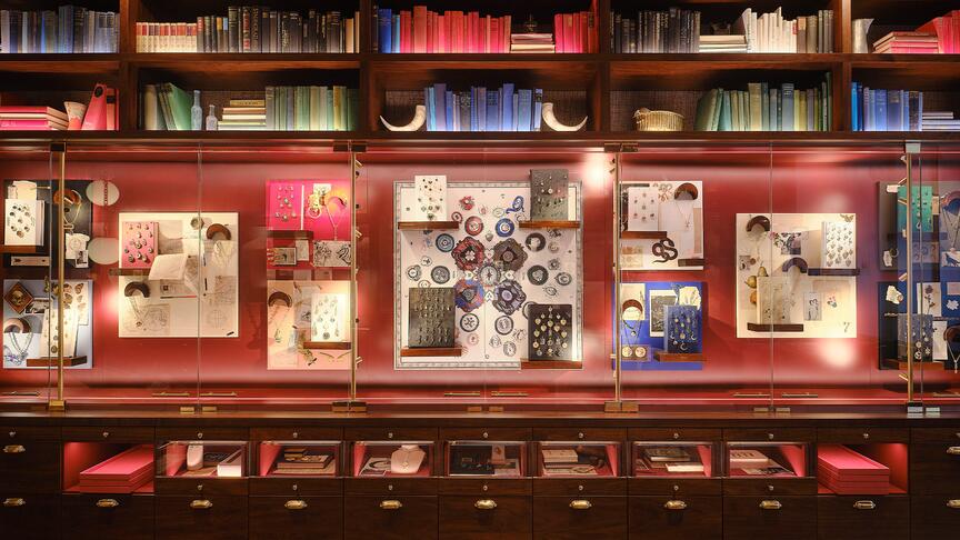 Foundrae London Store Showcases