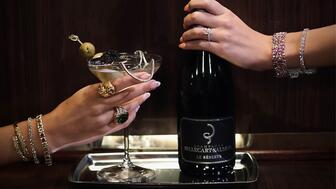 The “Roaring Jewel Martini,” priced at $10,000, includes a 5-carat diamond tennis necklace. It is available now at Roaring Social’s locations in Alpharetta and Decatur, Georgia. The Roaring Jewel Martini
