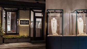 Nanis’ flagship reflects the balance between nature and lifestyle that inspires its jewelry design. It is located at Piazza Righi 11 in Madonna di Campiglio, Italy. Nanis Madonna di Campiglio Flagship