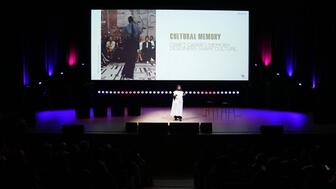 Paola De Luca Presents Trendvision Book