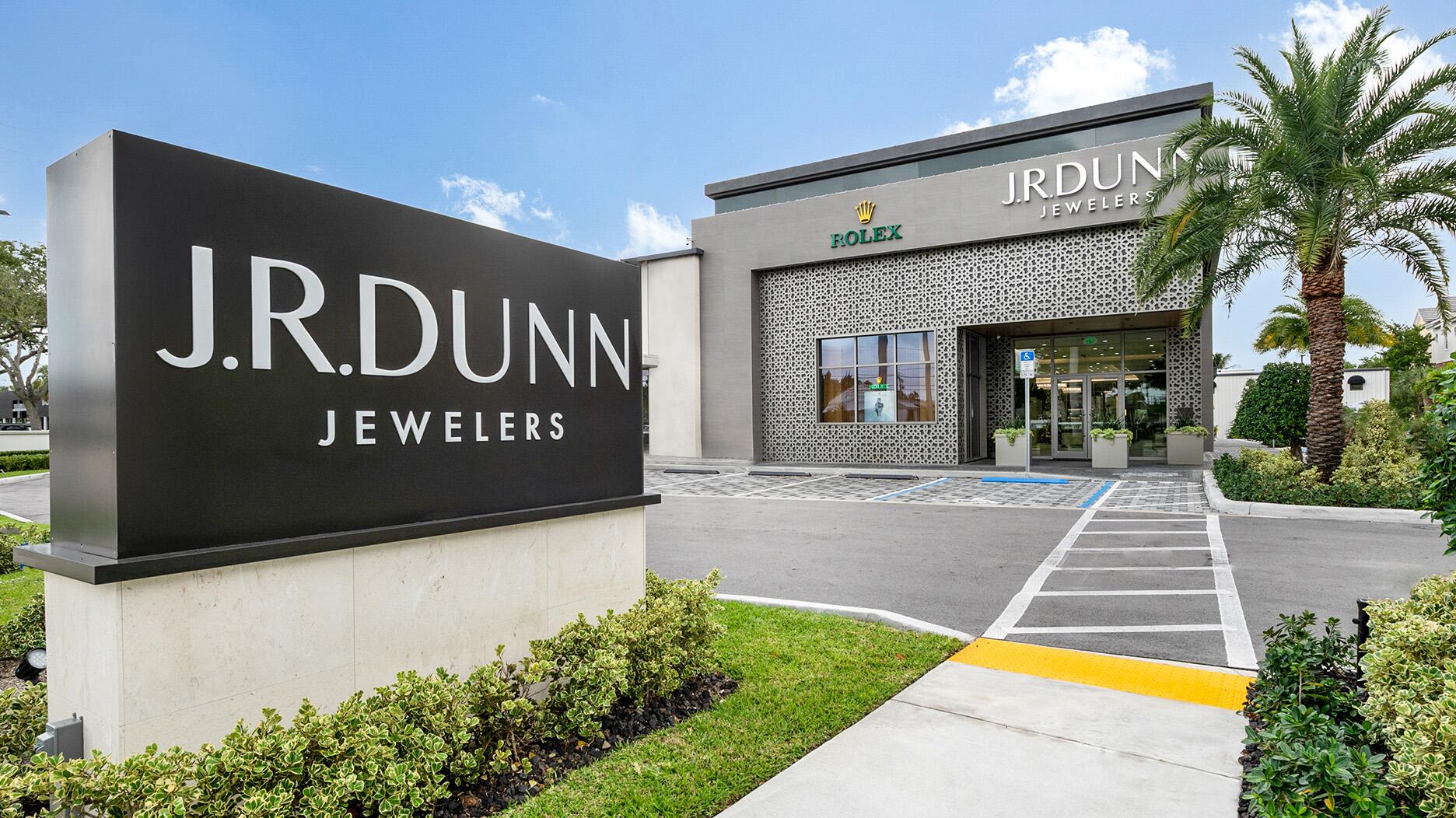 On Nov. 20, J.R. Dunn Jewelers held the official grand opening for its recently renovated and expanded store. An independent jeweler that has been in business for more than 50 years, J.R. Dunn Jewelers is in Lighthouse Point, Florida, a suburb of Fort Lauderdale. (Photo courtesy of J.R. Dunn Jewelers) Exterior of renovated and expanded J.R. Dunn Jewelers