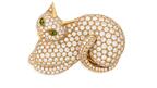 Sandy Lerner’s 18-karat gold and diamond cat brooch 