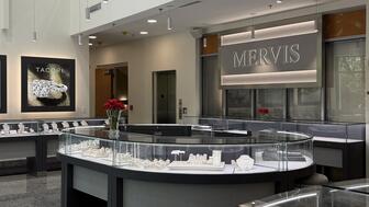 Atlanta-based Solomon Brothers has acquired Mervis Diamond Importers, an independent jeweler based in the Washington, D.C. area. (Image courtesy of Mervis Diamond Importers’ website) Mervis Diamond Importers store