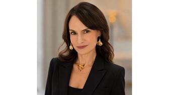 Krista Collins Walters, formerly the associate publisher of Instore, has been promoted to publisher of Instore and vice president of jewelry for SmartWork Media. Krista Collins Walters